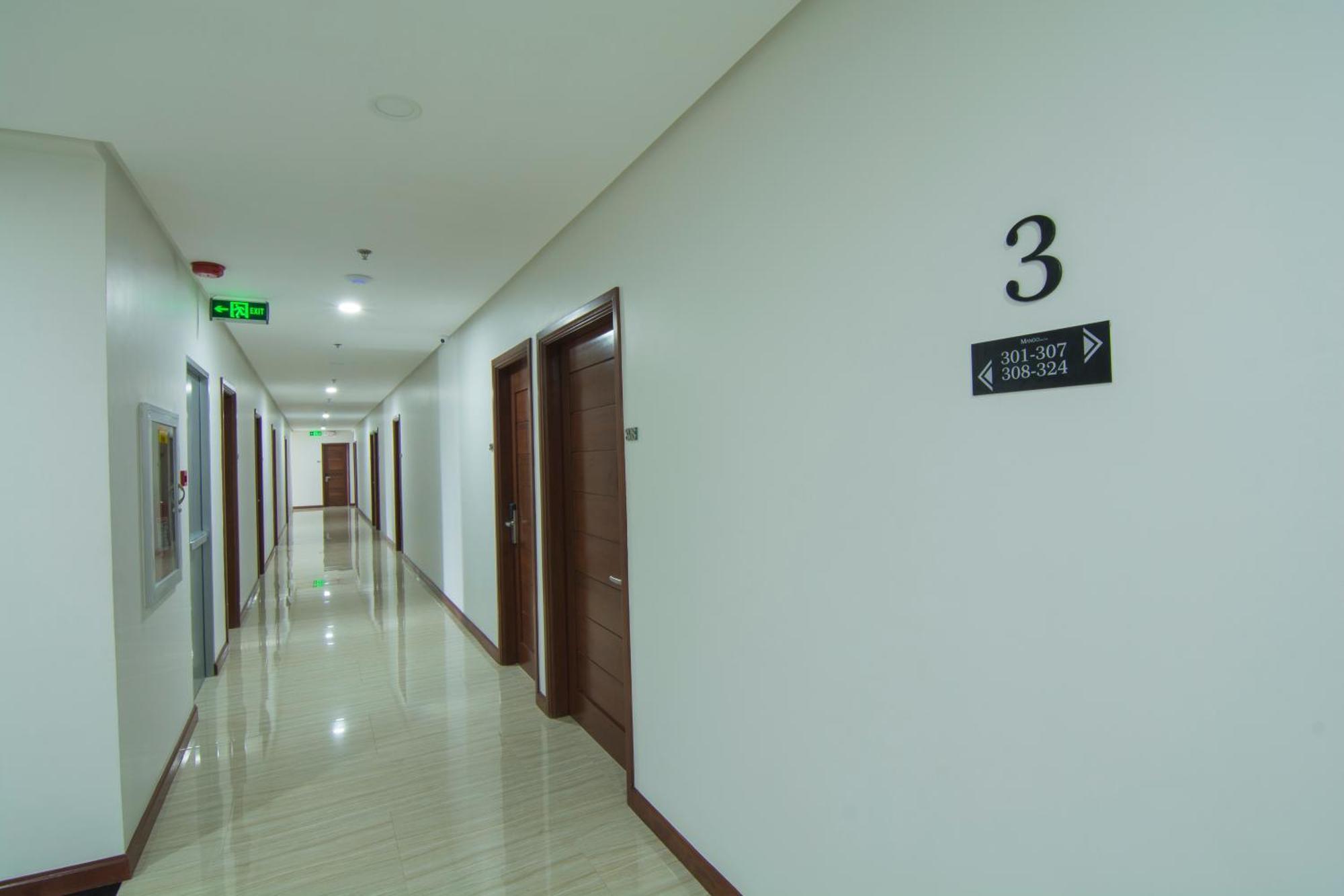 Mango Suites Cauayan Экстерьер фото