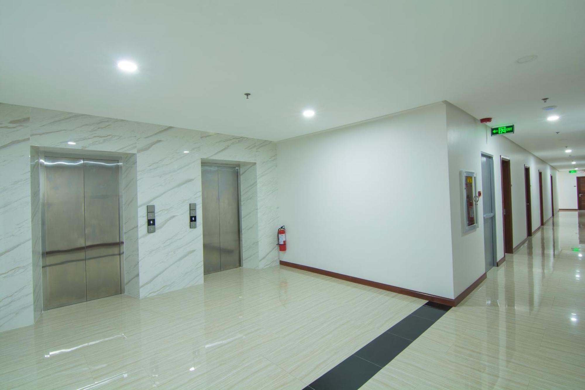 Mango Suites Cauayan Экстерьер фото